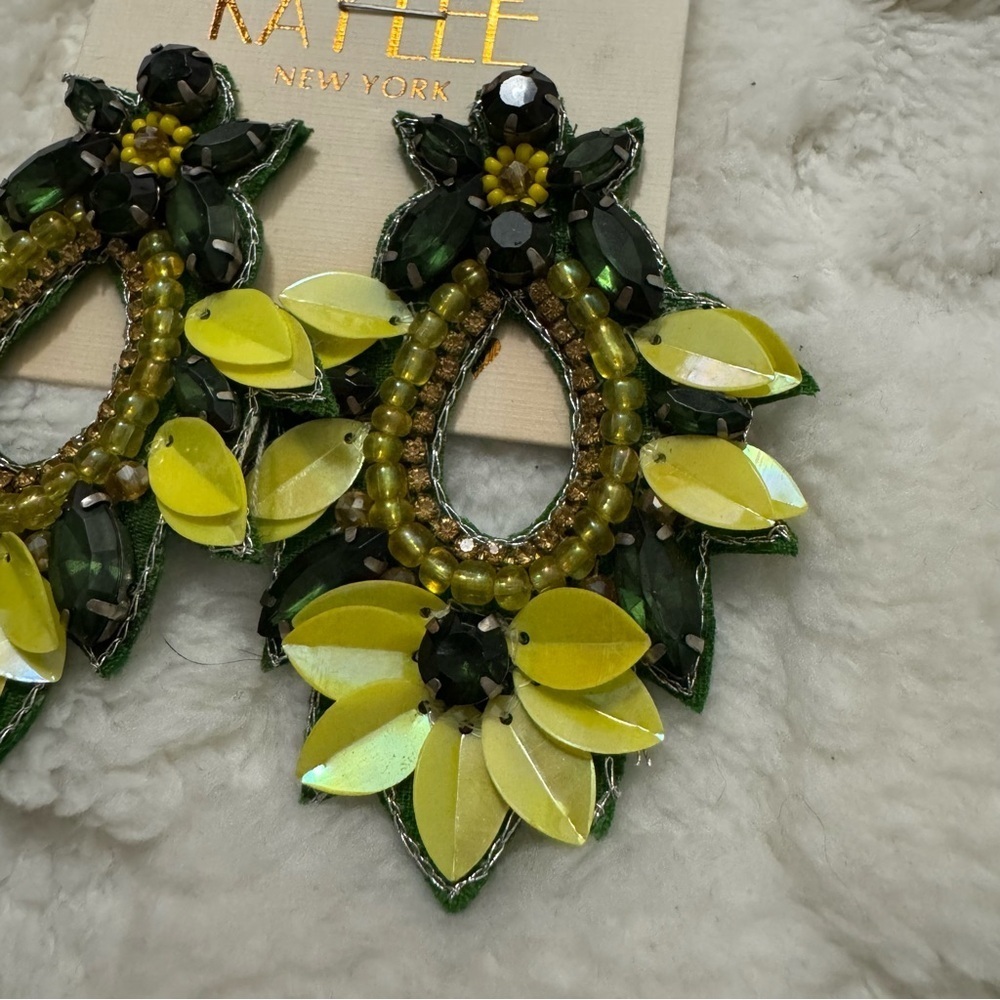 Statement Two Tone Green and Yellow Beaded Earrings, Floral Sunflower Oversized - Picture 3 of 3